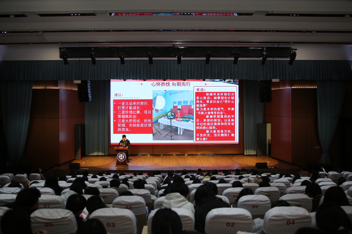  “薪火相传，技路同行”——经贸物流系举办第三期“师长学长说”成长经验分享会